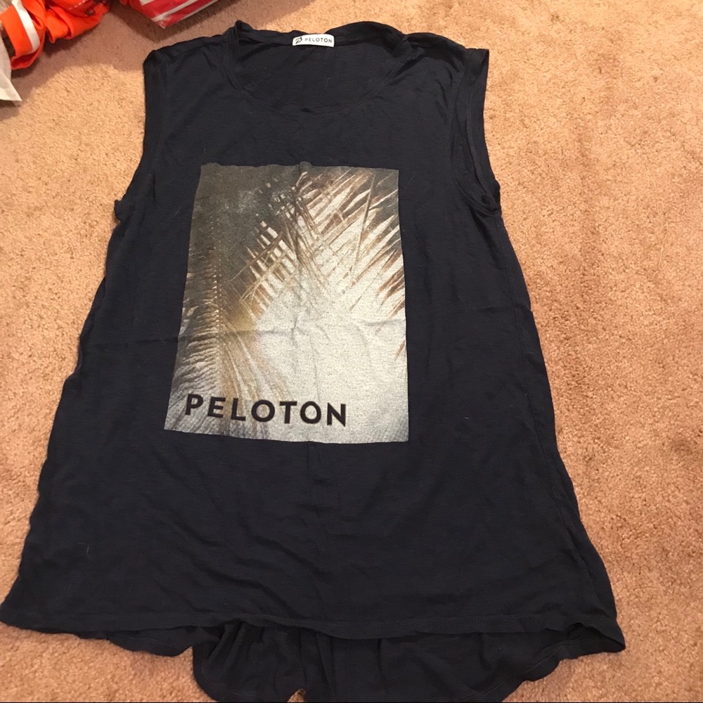 Peloton tank -medium